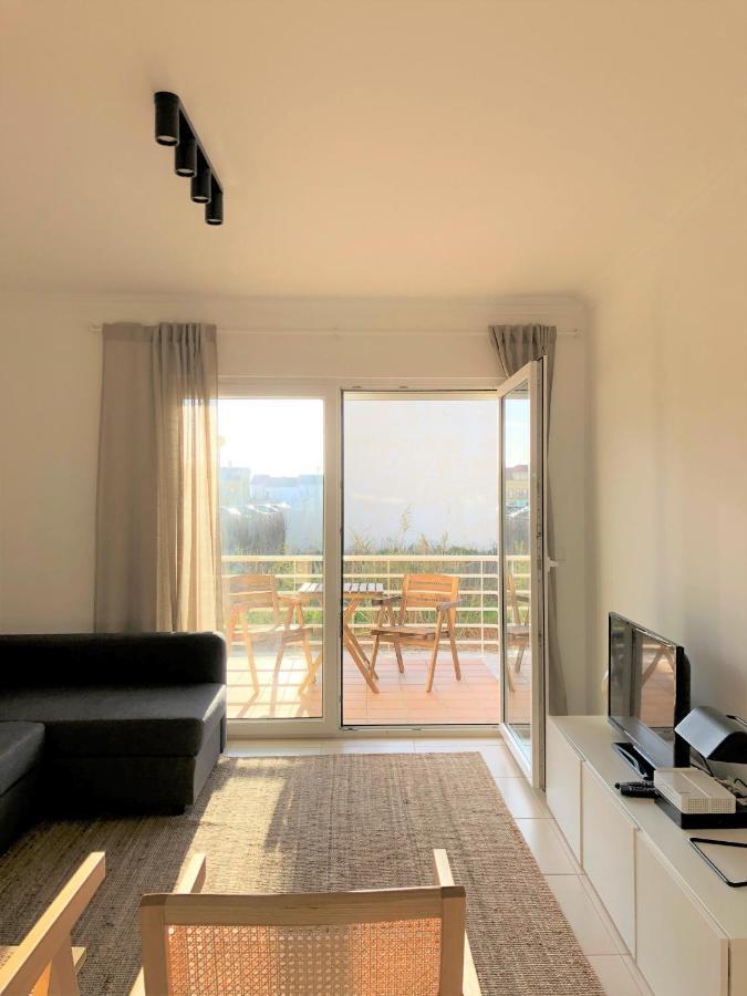 Sea Avenue House - Center Baleal - Surfboard Included Apartment เฟอร์เรล ภายนอก รูปภาพ